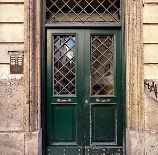 Rasella44, Apartament Rzym